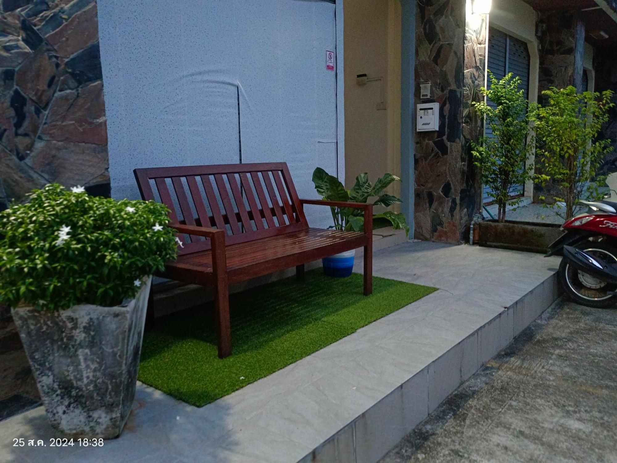 In Box Hostel نوي ليبا المظهر الخارجي الصورة