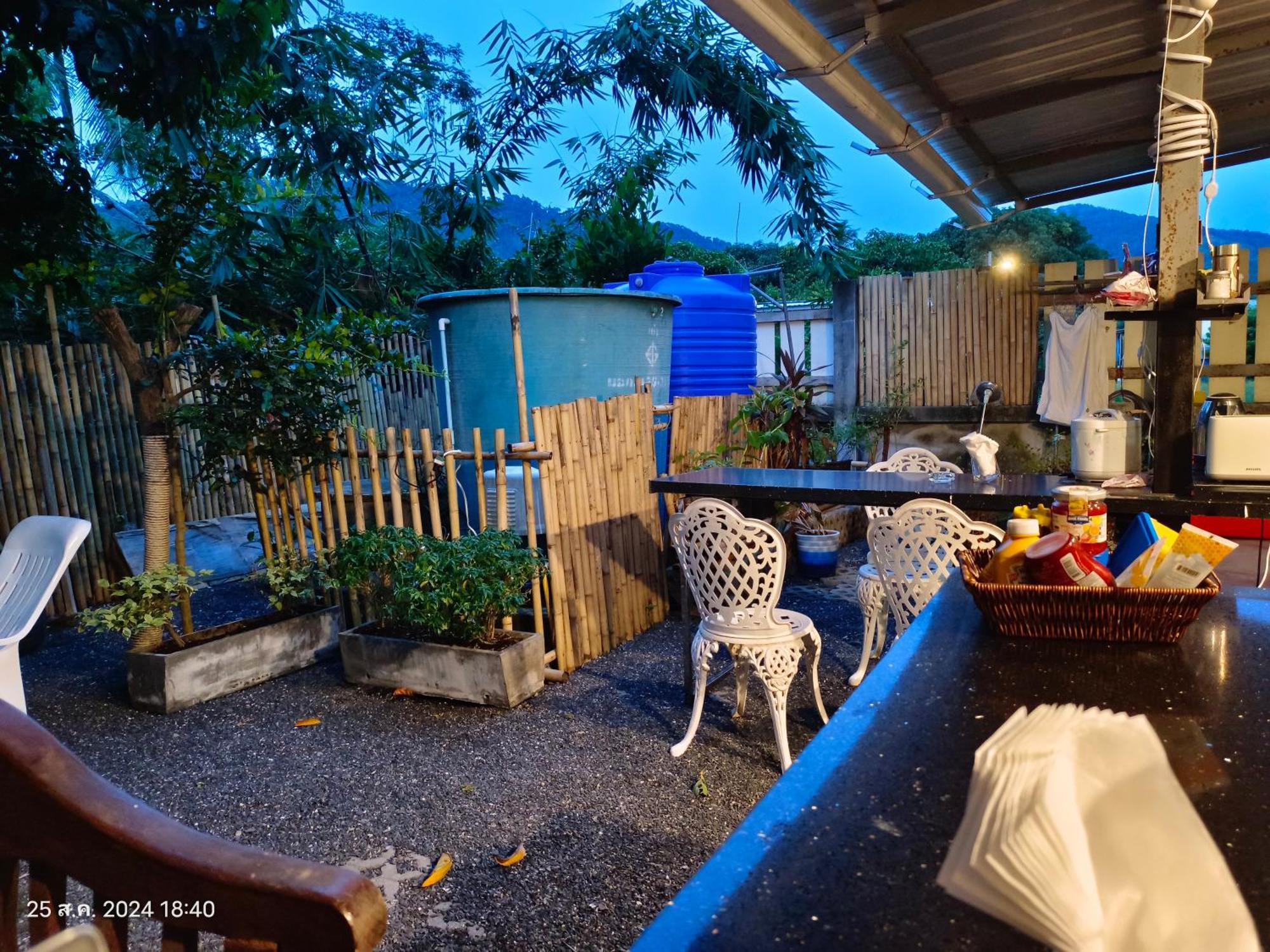 In Box Hostel نوي ليبا المظهر الخارجي الصورة